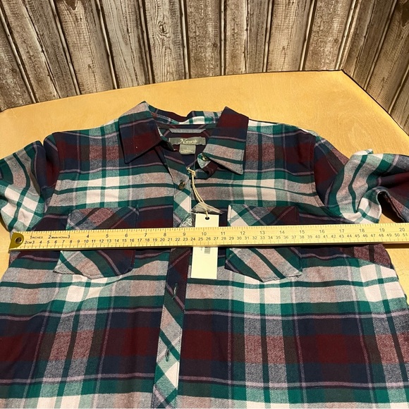 Women's Plaid Button Down Shirt - Multicolor - Picture 5 of 7